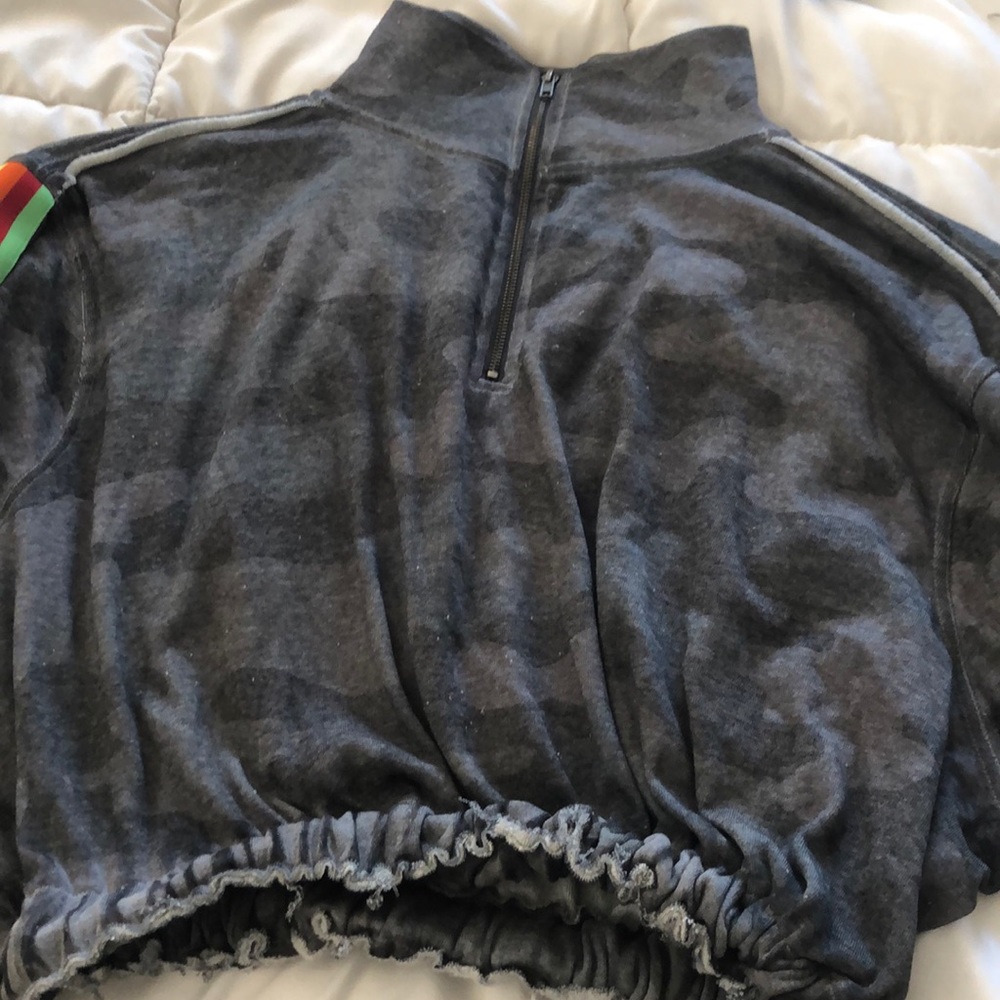 vintage pullover 1/4 zip